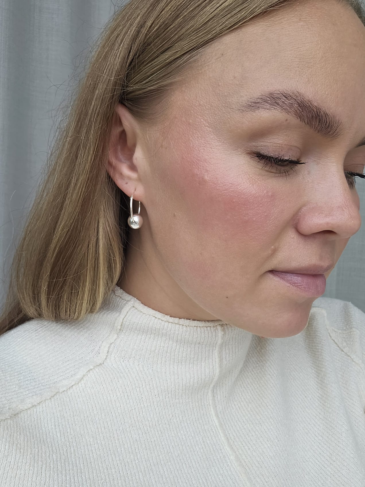 Kiertorata hopeakorvakorut