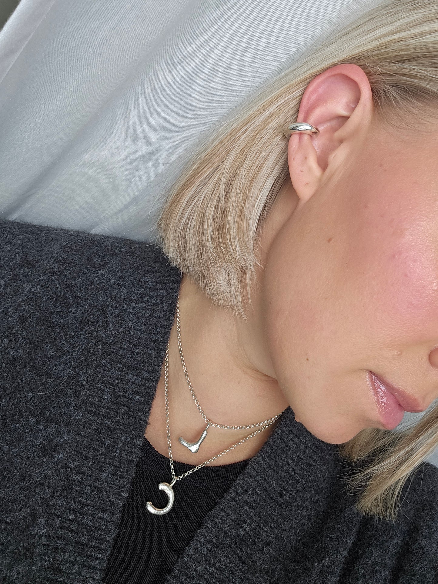 Sola earcuff
